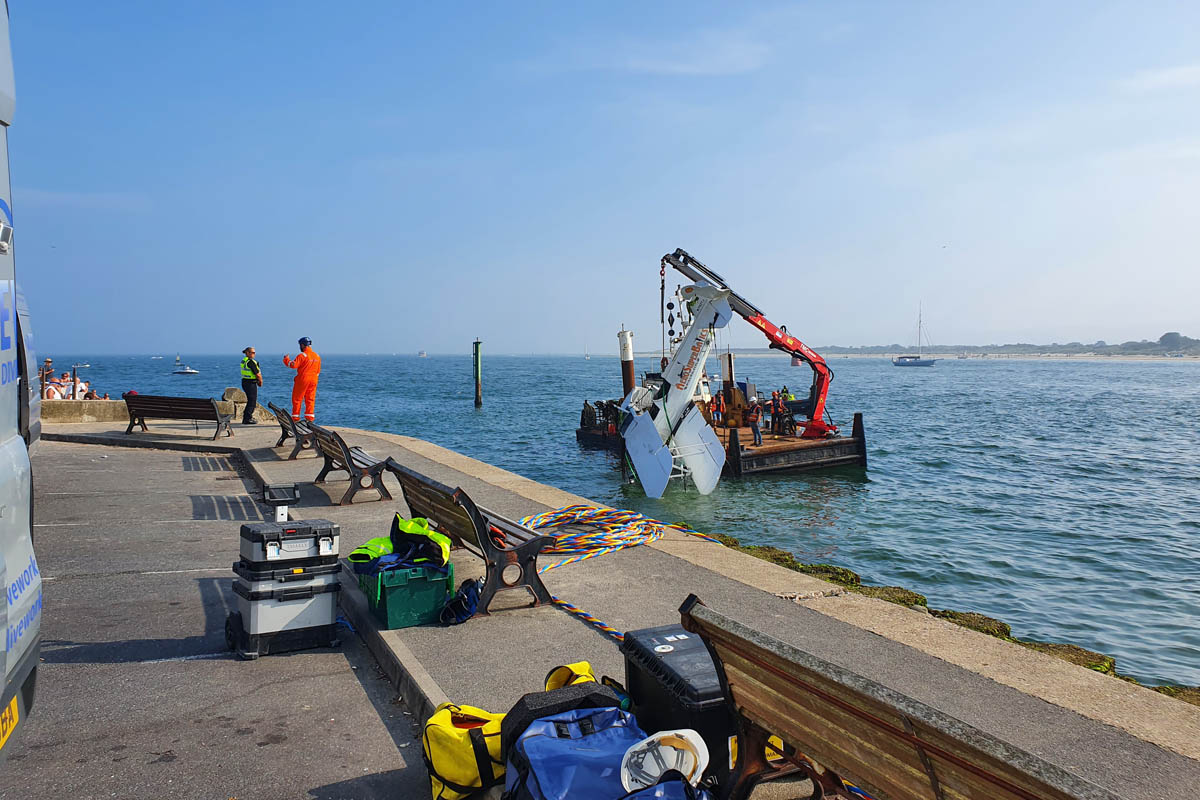 underwater salvage and recovery